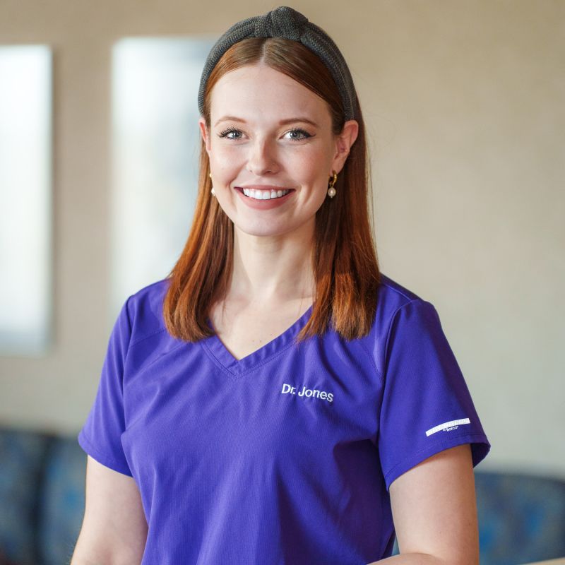 Photo of Dr. Lindsey Jones